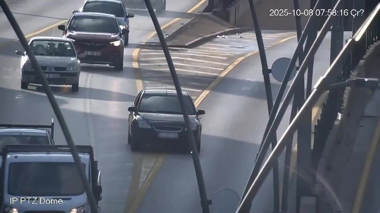 DENİZLİ’DE TRAFİK GÜVENLİĞİNİ TEHLİKEYE DÜŞÜREREK KURAL İHLALİ YAPAN SÜRÜCÜLERE YÖNELİK...