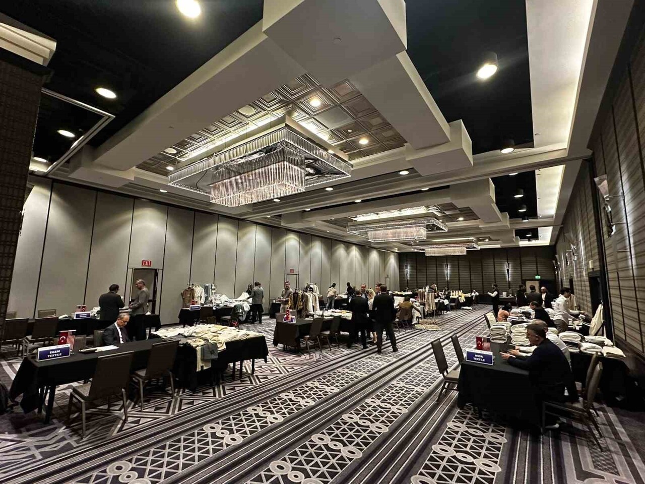 DENİZLİ İHRACATÇILAR BİRLİĞİ (DENİB), ABD’NİN ÖNEMLİ TİCARET MERKEZLERİNDEN LOS ANGELES’TA EV...