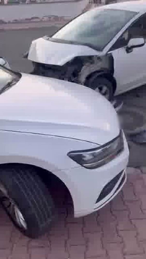 DİYARBAKIR'DA MEYDANA GELEN 3 FARKLI TRAFİK KAZASINDA 3 KİŞİ YARALANDI.