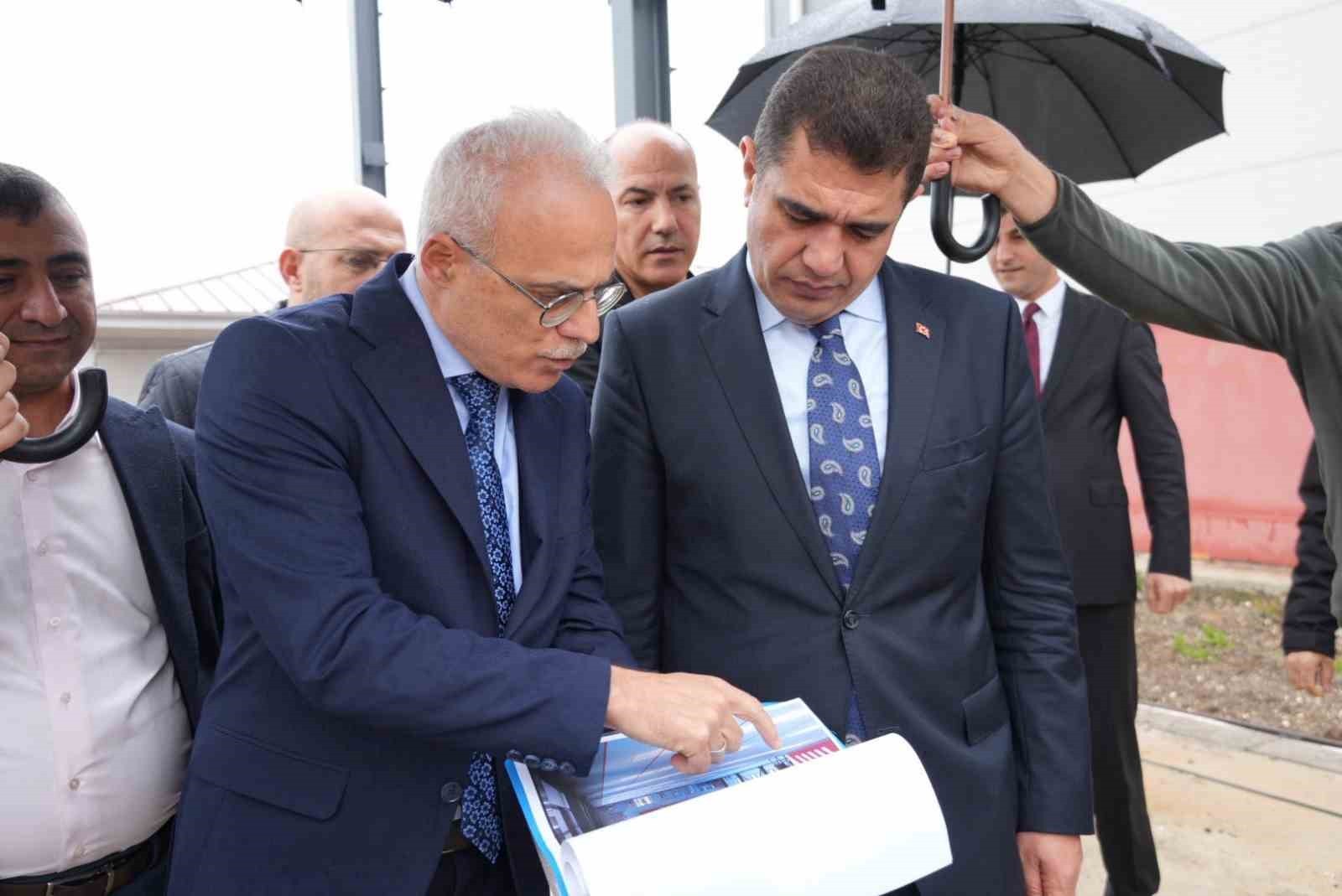 DÜZCE’NİN KİREMİTOCAĞI MAHALLESİNDE YAPIMI DEVAM EDEN OKÇULUK MERKEZİ OKÇULUK SPORUNUN DAHA GENİŞ...