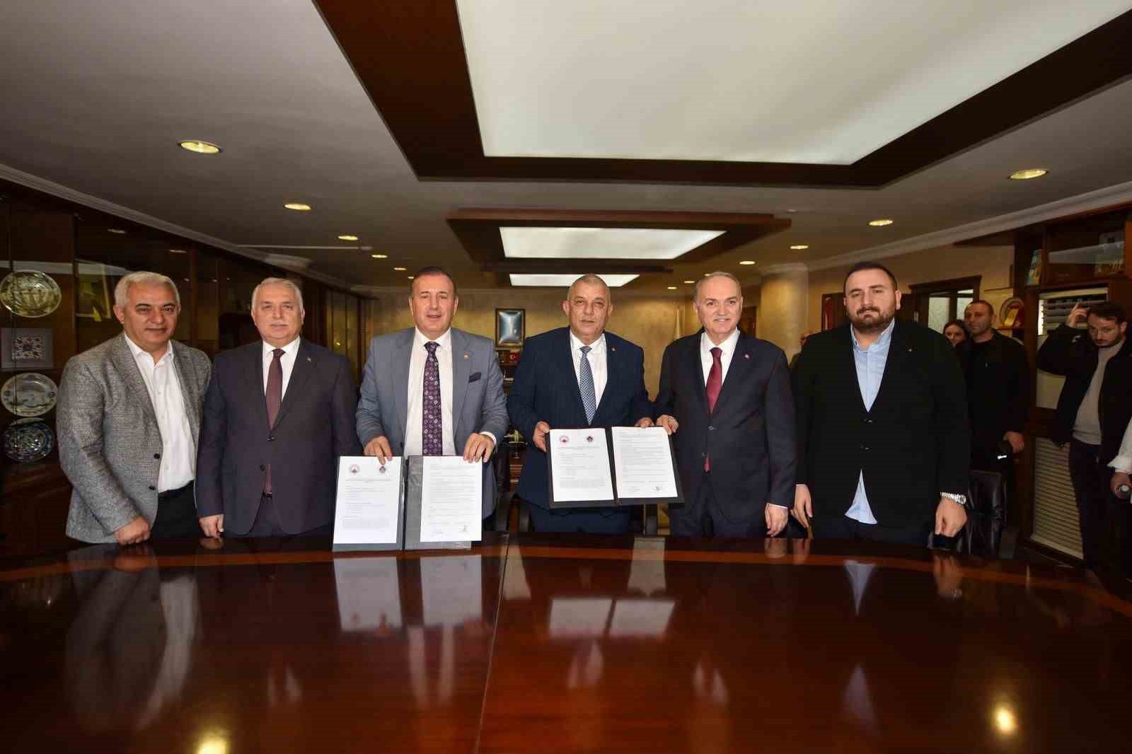 DÜZCE TİCARET VE SANAYİ ODASI İLE TRABZON TİCARET VE SANAYİ ODASI ARASINDA İKİLİ İŞBİRLİKLERİNİ...