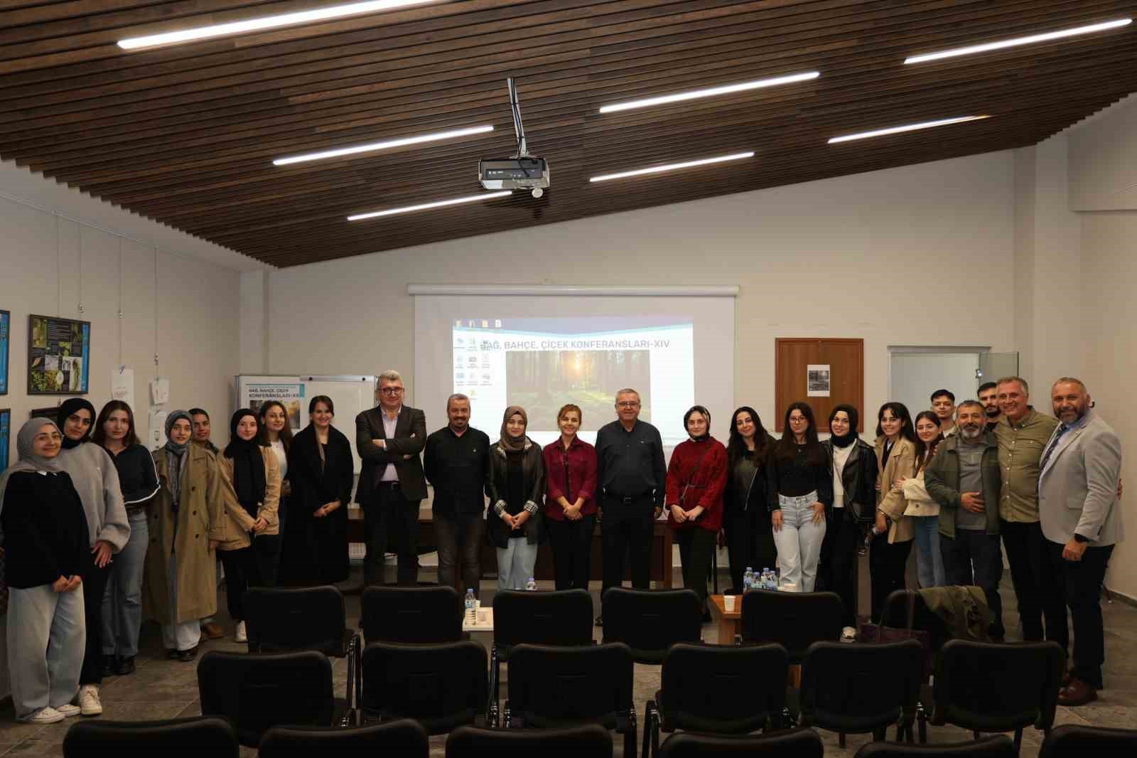 DÜZCE ÜNİVERSİTESİ SÜS VE TIBBİ BİTKİLER ÜRETİM UYGULAMA VE ARAŞTIRMA MERKEZİ İLE KARİYER...