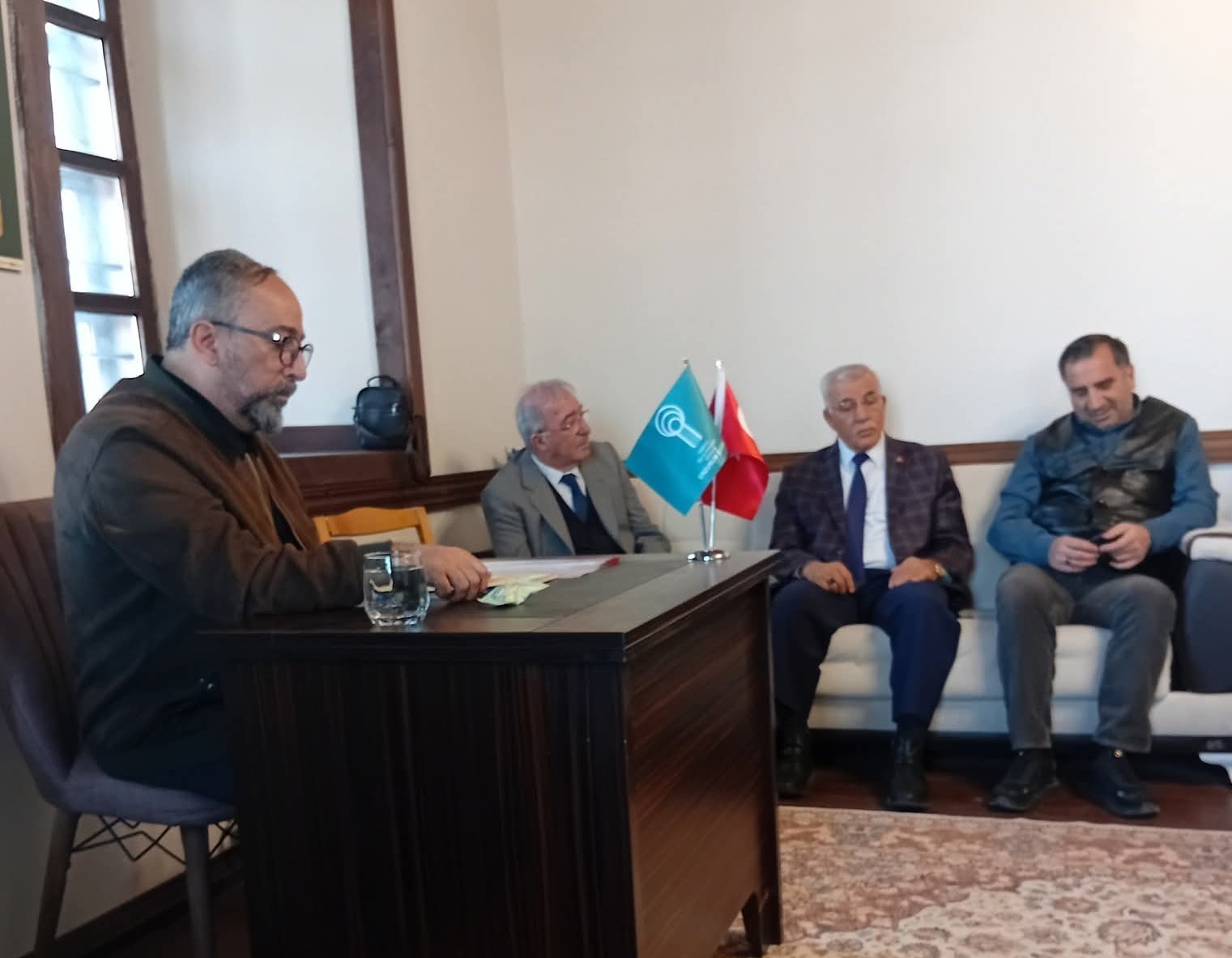 EBB DİL VE EDEBİYAT KONAĞI, EDEBİYAT VE SANAT DÜNYASININ YENİ BULUŞMA NOKTASI OLMAYA DEVAM EDİYOR....