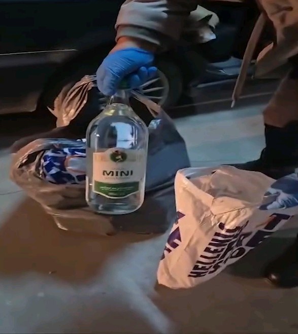 EDİRNE’NİN İPSALA İLÇESİNDE POLİS EKİPLERİNCE DÜZENLENEN OPERASYONDA, BİR OTOMOBİLİN FARKLI...