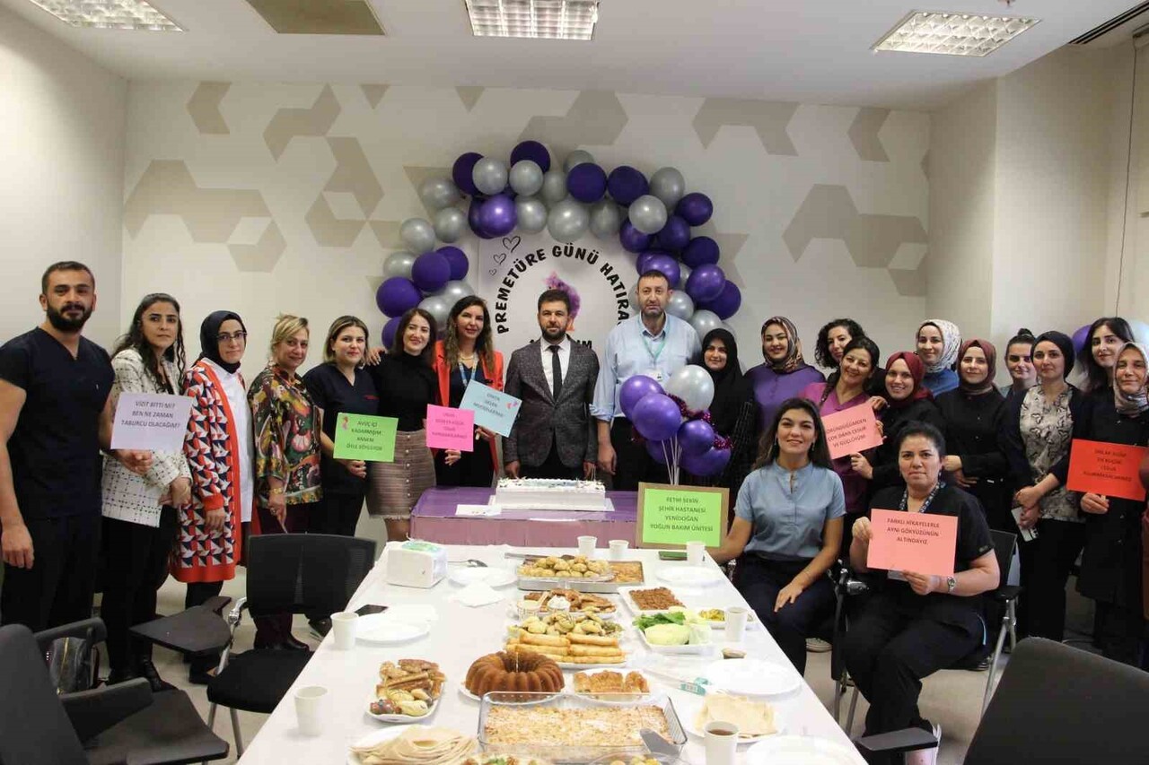 ELAZIĞ FETHİ SEKİN ŞEHİR HASTANESİ’NDE DÜNYA PREMATÜRE GÜNÜ, DÜZENLENEN ETKİNLİKLE...