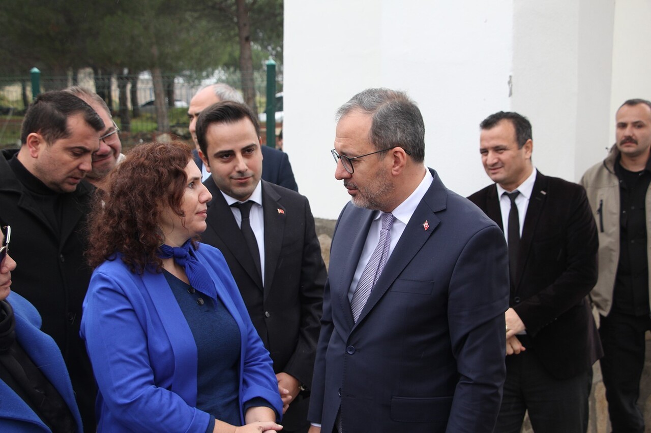 ENGELLİ BİREYLERİN TOPLUMSAL YAŞAMA KATILIMINI GÜÇLENDİRMEK AMACIYLA ÇALIŞMALARINI SÜRDÜREN TBMM...