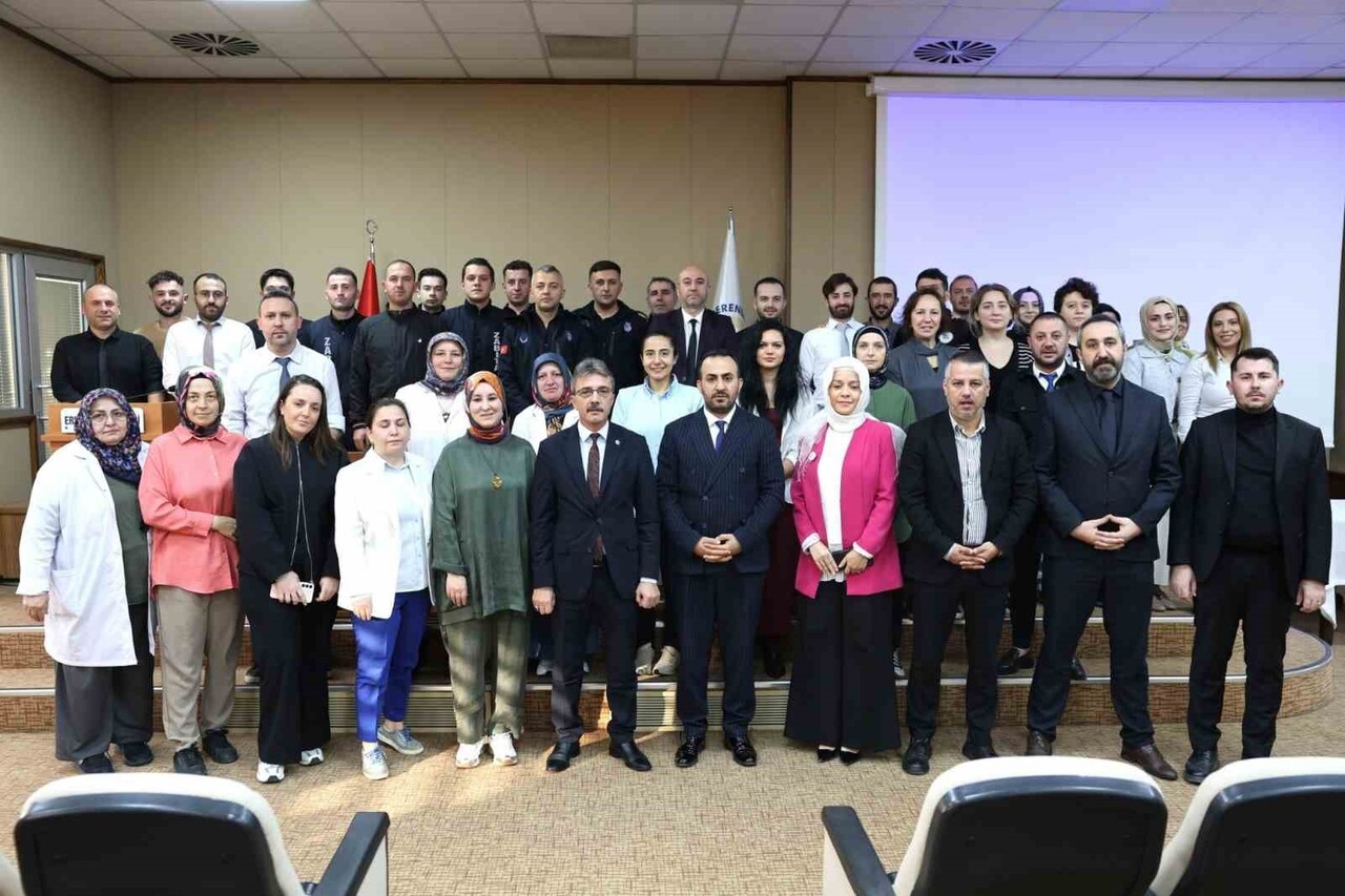 ERENLER BELEDİYESİ, SÜRDÜRÜLEBİLİR ÇEVRE POLİTİKALARI KAPSAMINDA BELEDİYE PERSONELİNE YÖNELİK...