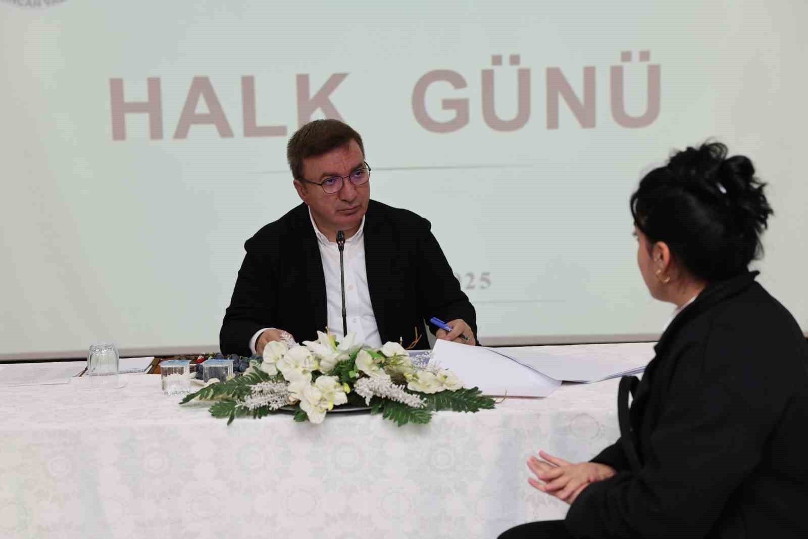 ERZİNCAN'DA GERÇEKLEŞTİRİLEN HALK GÜNÜ TOPLANTISI'NDA 40 VATANDAŞIN İSTEK VE SORUNLARI...