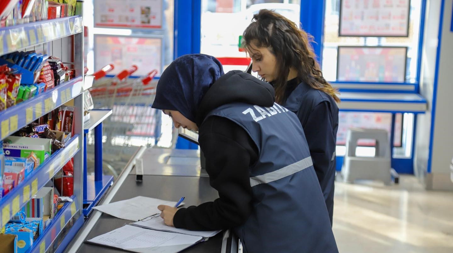 ERZİNCAN BELEDİYESİ ZABITA MÜDÜRLÜĞÜ EKİPLERİ, VATANDAŞLARIN SAĞLIKLI VE GÜVENİLİR ÜRÜNLERE...