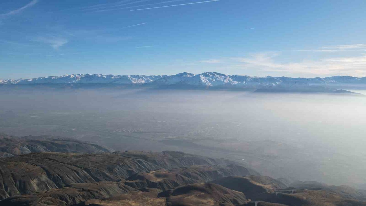 ERZİNCAN’DA KIŞ MASALI: KAR, GÜNEŞ VE SİS ŞEHRİ KARTPOSTALA ÇEVİRDİ