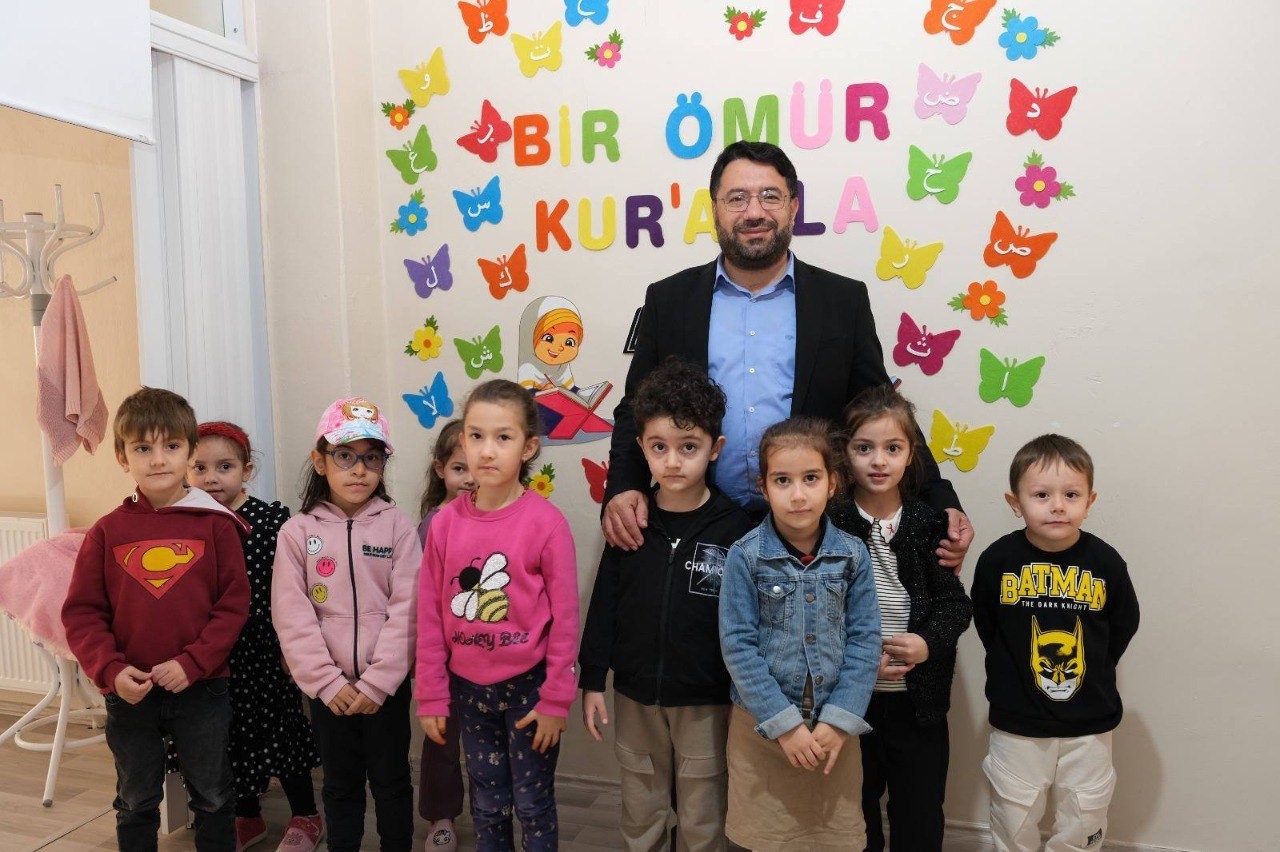 ERZİNCAN İL MÜFTÜSÜ İSMAİL FAKİRULLAHOĞLU, KENT GENELİNDE FAALİYET GÖSTEREN KURAN KURSLARINI...