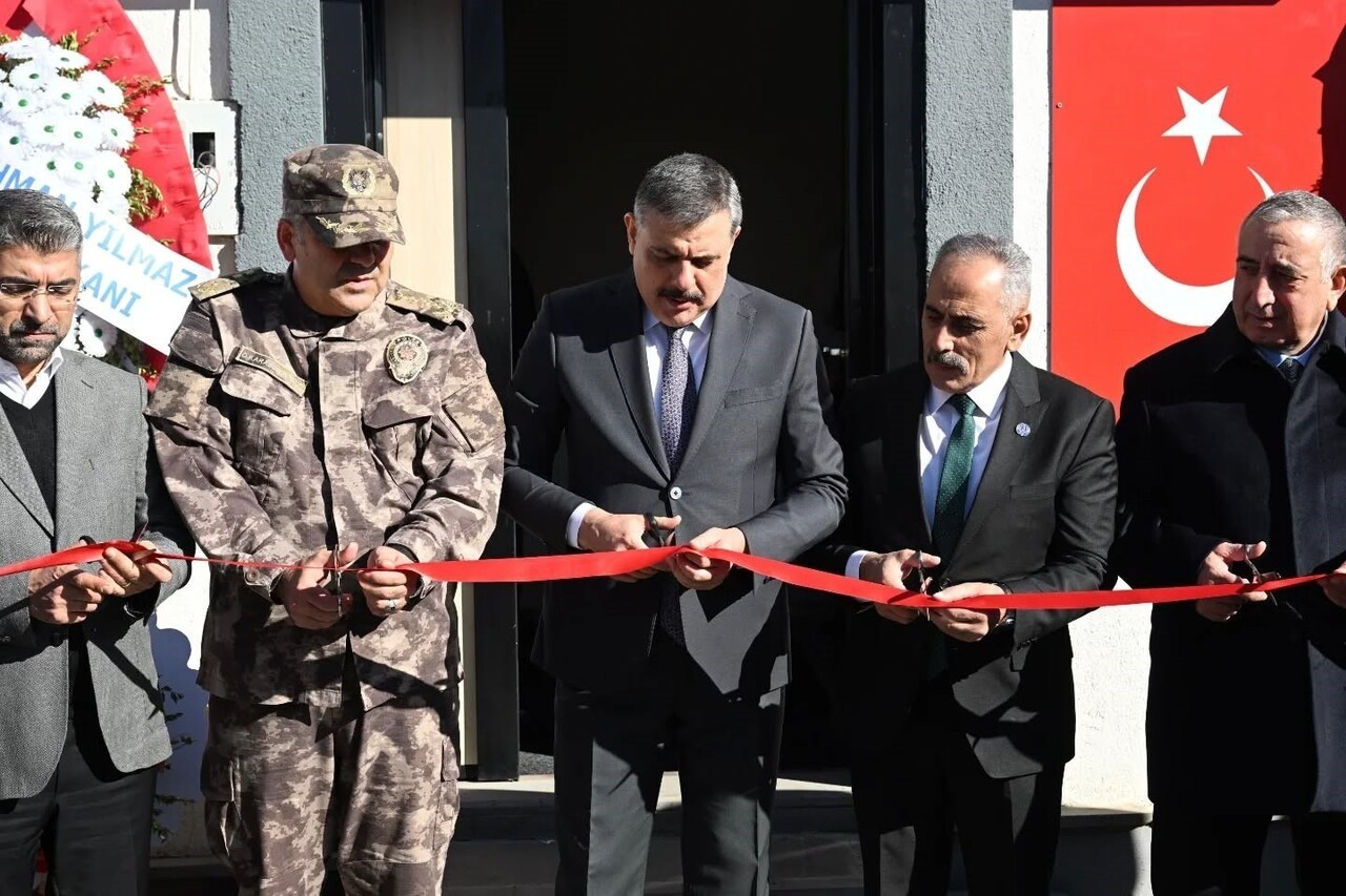 ERZURUM’DA EMNİYET TEŞKİLATI VAZİFE MALULÜ VE ŞEHİT AİLELERİ VAKFI (EMŞAV) YENİ HİZMET BİNASININ...
