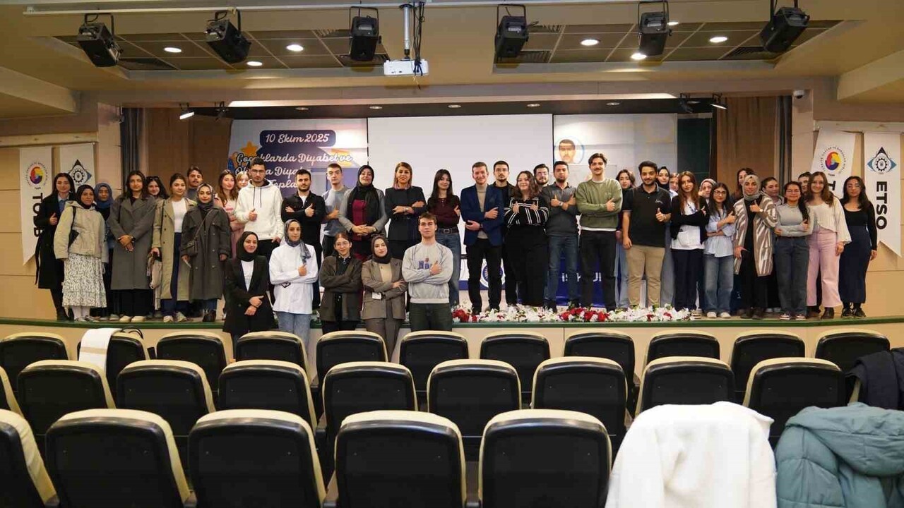 ERZURUM TİCARET VE SANAYİ ODASI; TÜRKİYE ODALAR VE BORSALAR BİRLİĞİ ERZURUM KADIN VE GENÇ...