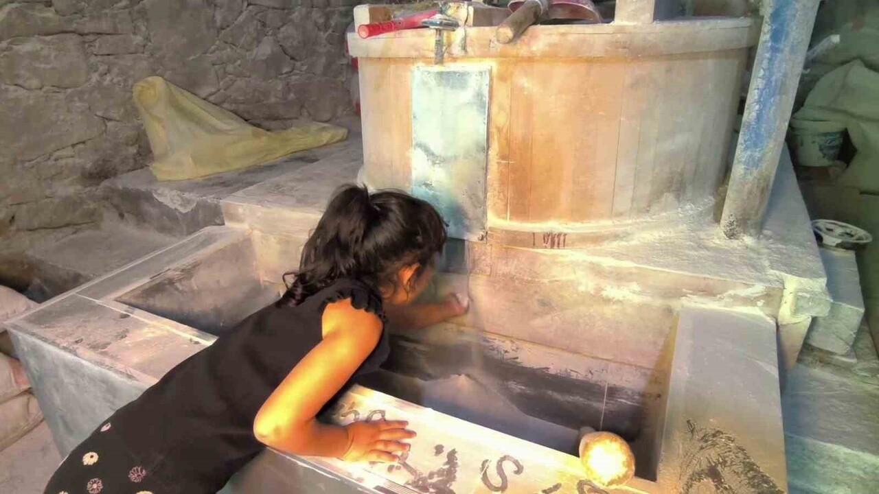 ERZURUM’UN TORTUM İLÇESİNE BAĞLI PEHLİVANLI MAHALLESİ’NDE (ESKİ ADIYLA SERDEBE) BULUNAN ASIRLIK SU...