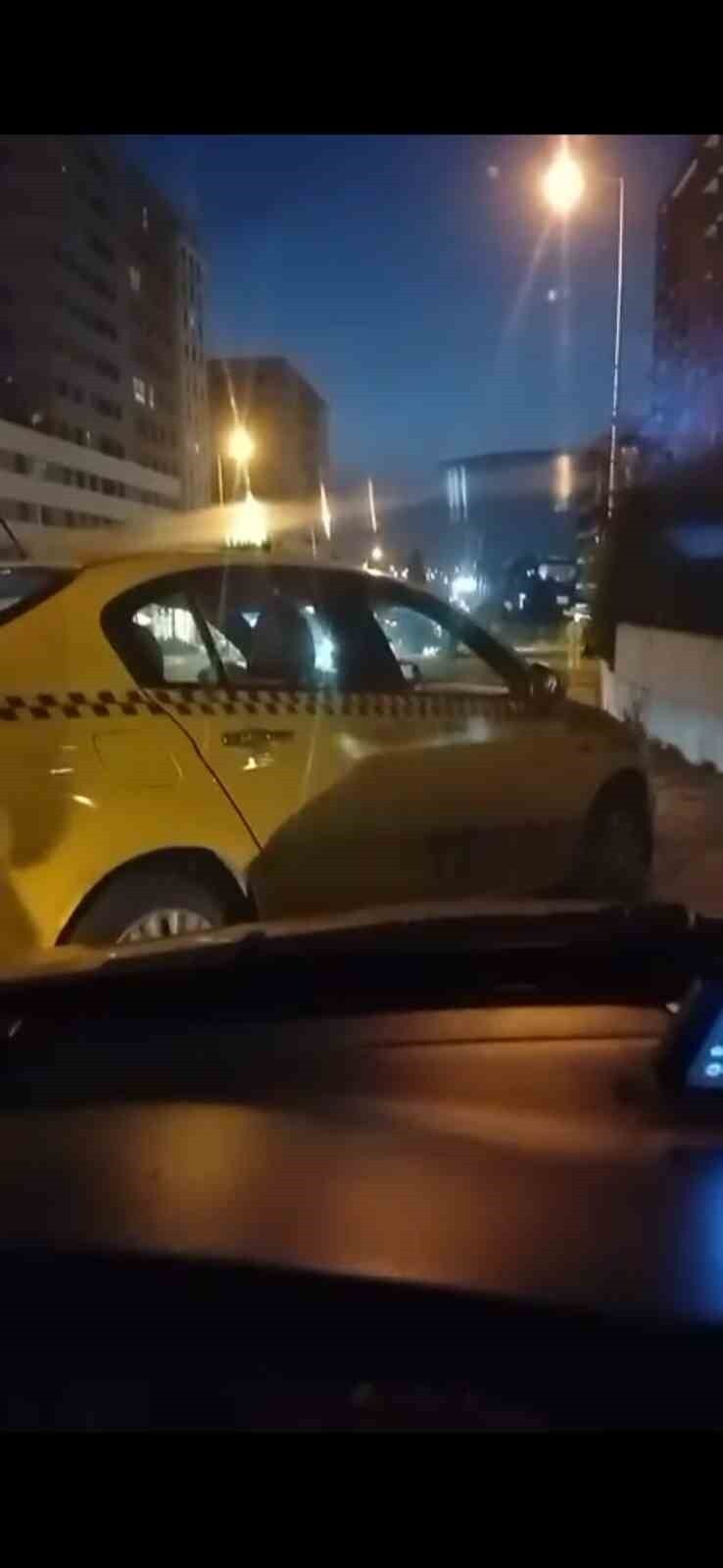 ESENYURT'TA KAÇAK MESKEN TUTAN TAKSİCİLER BAŞKA BİR TAKSİCİYE SALDIRDI