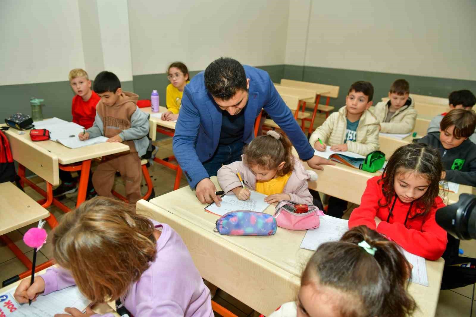 ESENYURT BELEDİYESİ DAHA ÖNCE İLÇEDE UYGULANMADIĞI TESPİT EDİLEN PAKET DERS SİSTEMİ, 2025-2026...