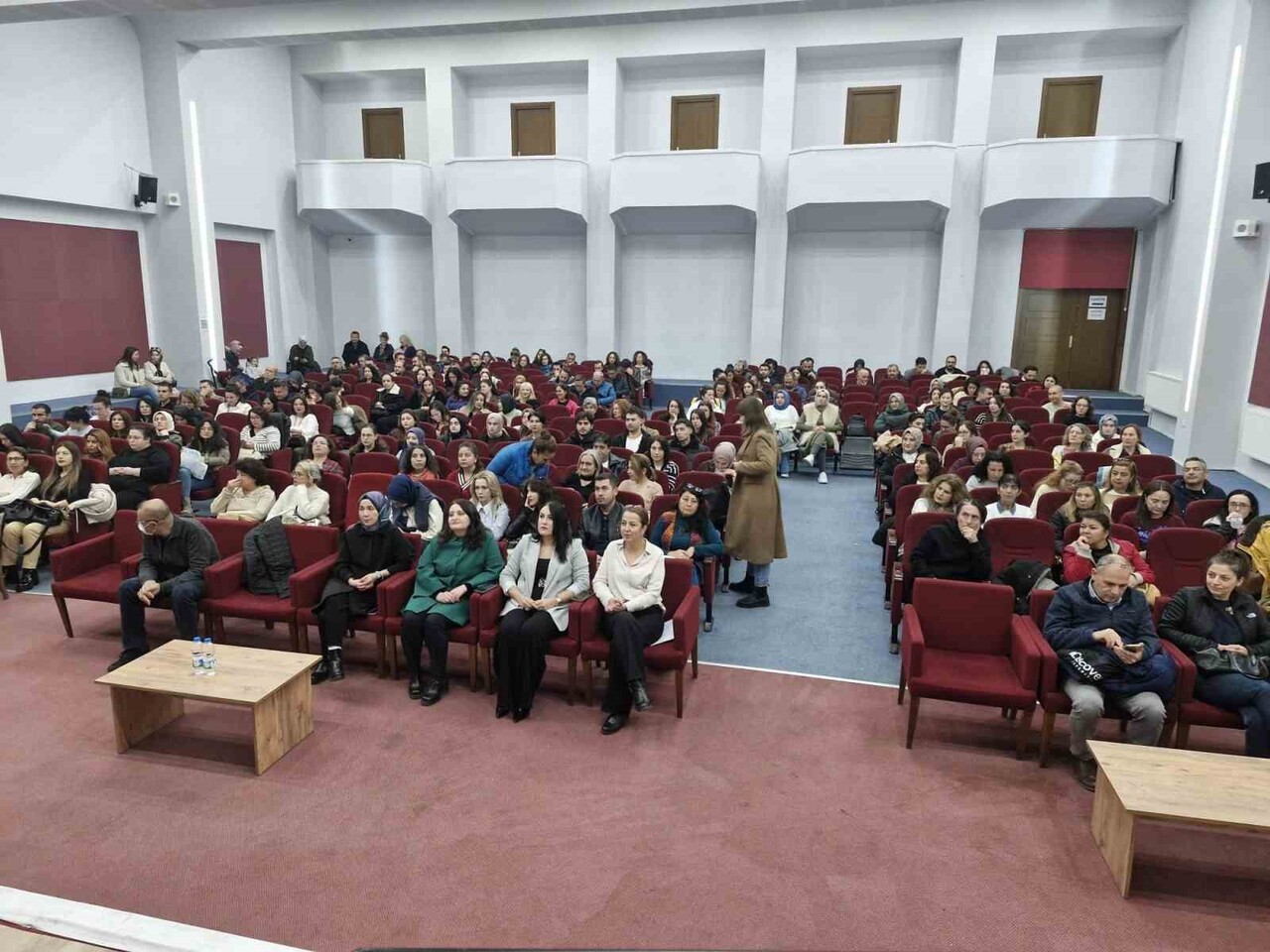 ESKİŞEHİR'DE REHBER ÖĞRETMENLERE VE PSİKOLOJİK DANIŞMANLARA YÖNELİK, 'AFET VE ACİL DURUMLARDA...