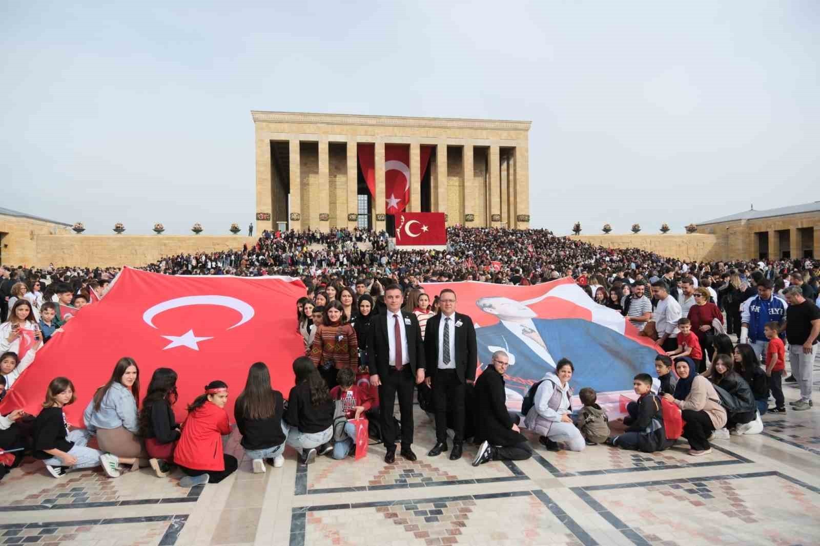 ESKİŞEHİR SİVRİHİSAR BELEDİYESİ, 10 KASIM ATATÜRK’Ü ANMA GÜNÜ DOLAYISIYLA ANLAMLI BİR ETKİNLİĞE...