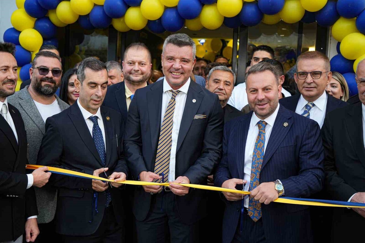 FENERBAHÇE BAŞKANI SADETTİN SARAN, "AFİDER ÇOK FAYDALI BİR DERNEK. İÇTENLİKLE SÖYLÜYORUM. HAYIRLI...