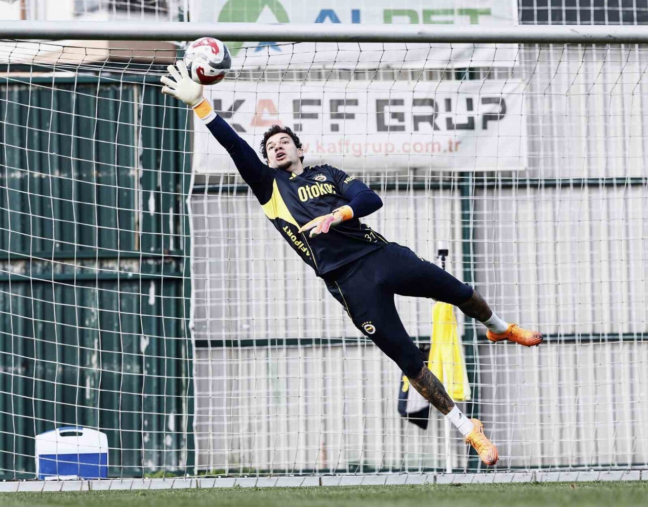 FENERBAHÇE, TRENDYOL SÜPER LİG'İN 13. HAFTASINDA YARIN DEPLASMANDA ÇAYKUR RİZESPOR İLE OYNAYACAĞI...