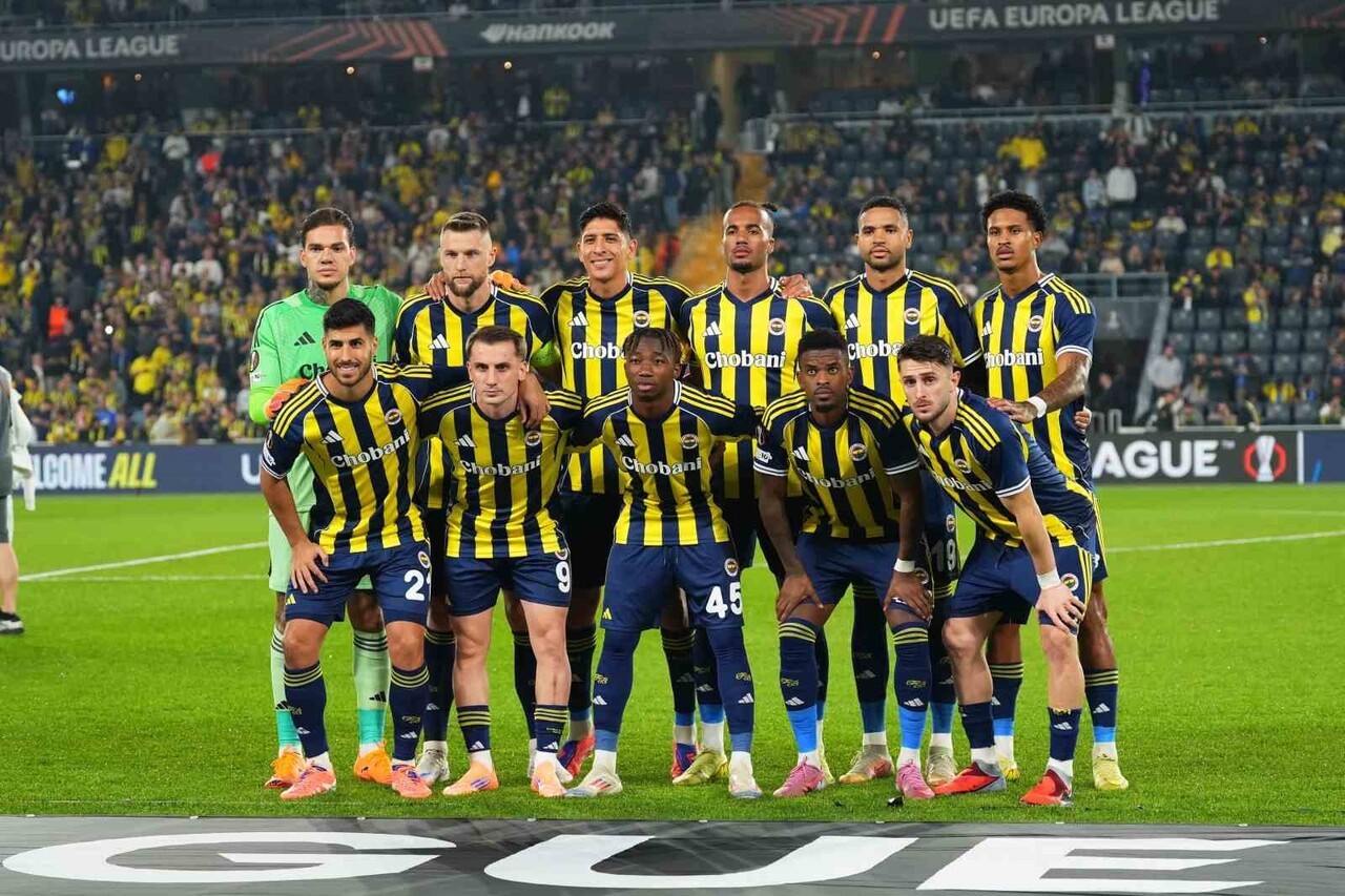 FENERBAHÇE, UEFA AVRUPA LİGİ'NDE YARIN MACAR EKİBİ FERENCVAROS'U KONUK EDECEK. İKİ EKİP 54 YIL...