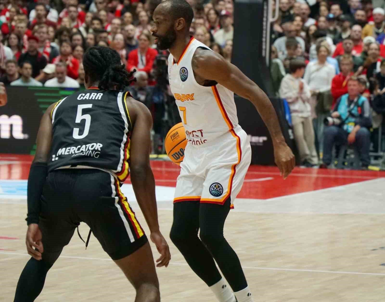 FIBA ŞAMPİYONLAR LİGİ E GRUBU 4. HAFTA MAÇINDA GALATASARAY ERKEK BASKETBOL TAKIMI, DEPLASMANDA...