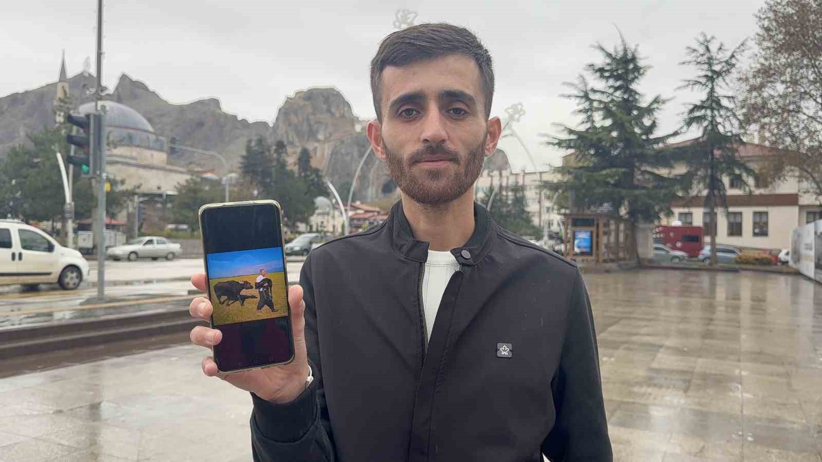 FRANSA’DA DÜZENLENEN BİR YARIŞMADA DÜNYADAN BİNLERCE FOTOĞRAF ARASINDAN ANNELİK BAĞINI ANLATAN...