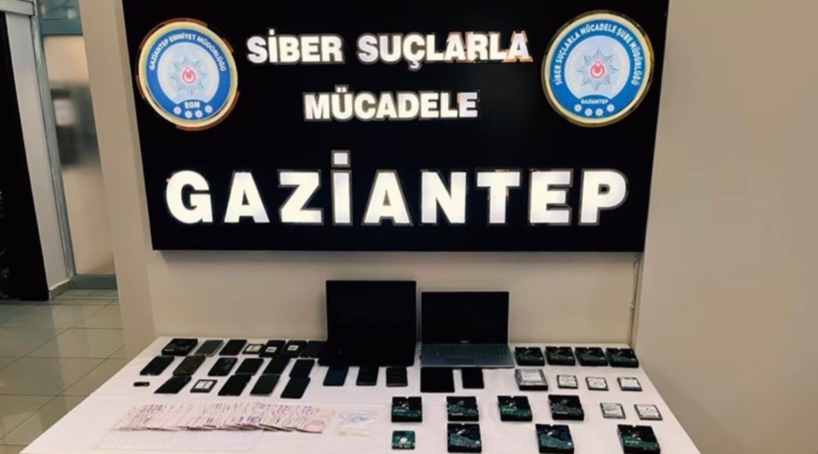 GAZİANTEP'TE YAPILAN YASADIŞI BAHİS OPERASYONLARINDA 19 ŞÜPHELİ GÖZALTINA ALINDI.