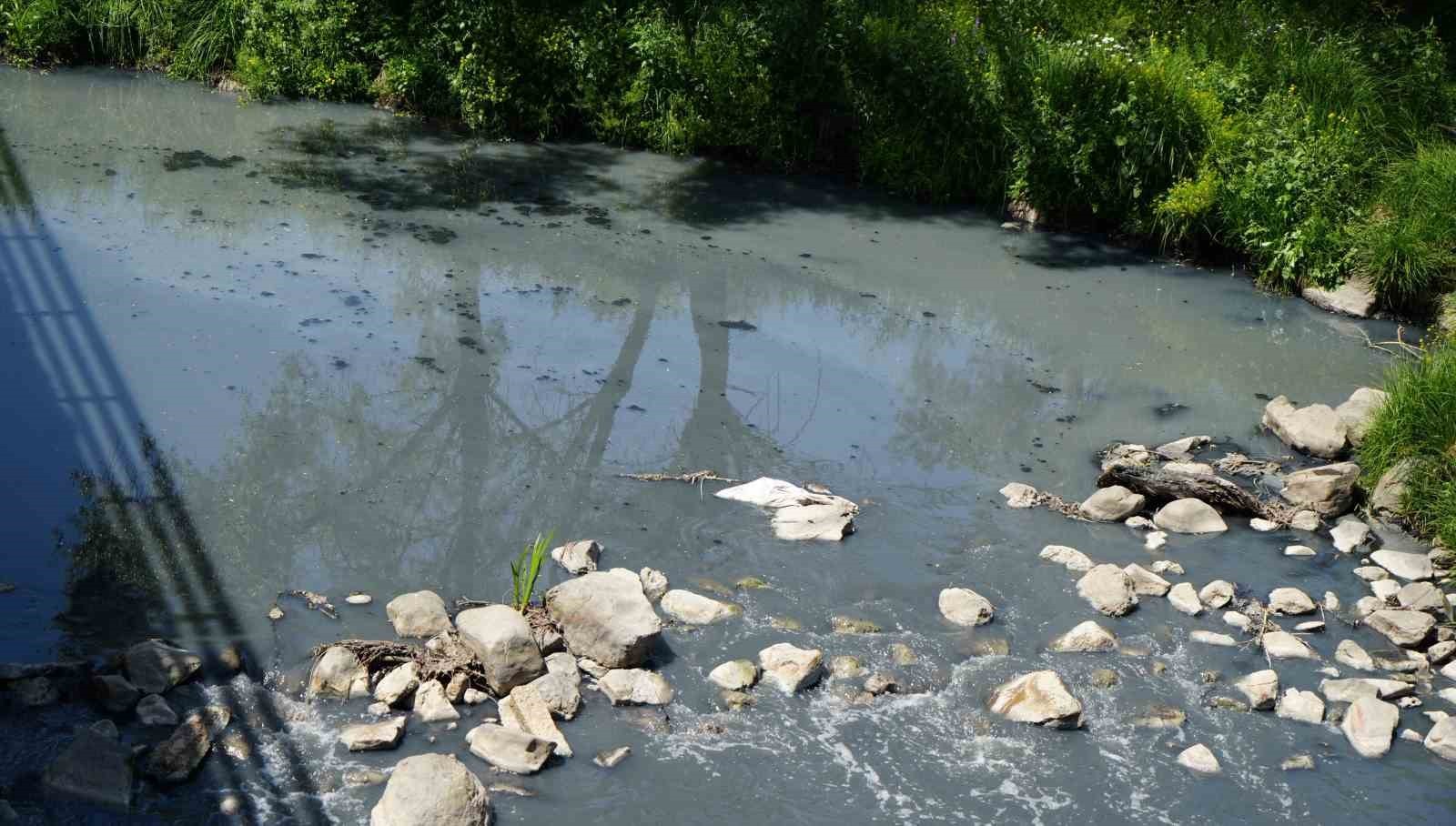 GEREDE’DE 30 YILI AŞKIN SÜREDİR SÜREN ÇEVRE KİRLİLİĞİ MÜCADELESİNDE FABRİKALARIN ZEHİRLİ...