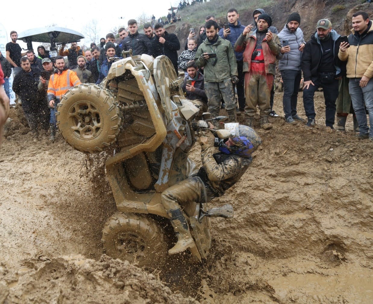 GÖLCÜK BELEDİYESİ, 7-9 KASIM TARİHLERİ ARASINDA HASANEYN YASAKDÜZÜ’NDE ATV TUTKUNLARININ...