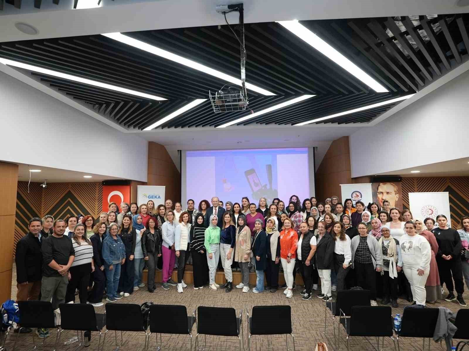 GÜNEY EGE KALKINMA AJANSI (GEKA) VE TRENDYOL İŞBİRLİĞİYLE YÜRÜTÜLEN "ÜRETEN KADINLARIN E-TİCARET...