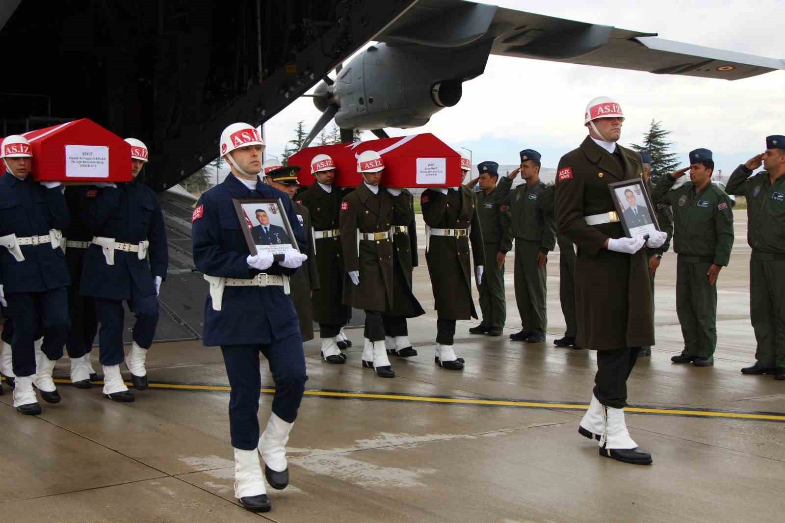 GÜRCİSTAN’DA DÜŞEN TÜRK HAVA KUVVETLERİ’NE AİT C-130 TİPİ ASKERİ KARGO UÇAĞINDA ŞEHİT OLAN 20...