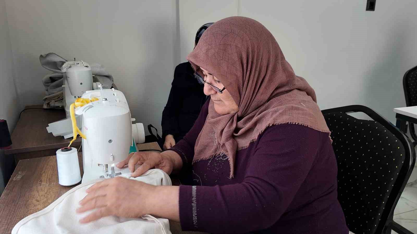 HALİLİYE BELEDİYESİ KADINLARIN SOSYAL VE EKONOMİK GÜCÜNE KATKI SUNUYOR