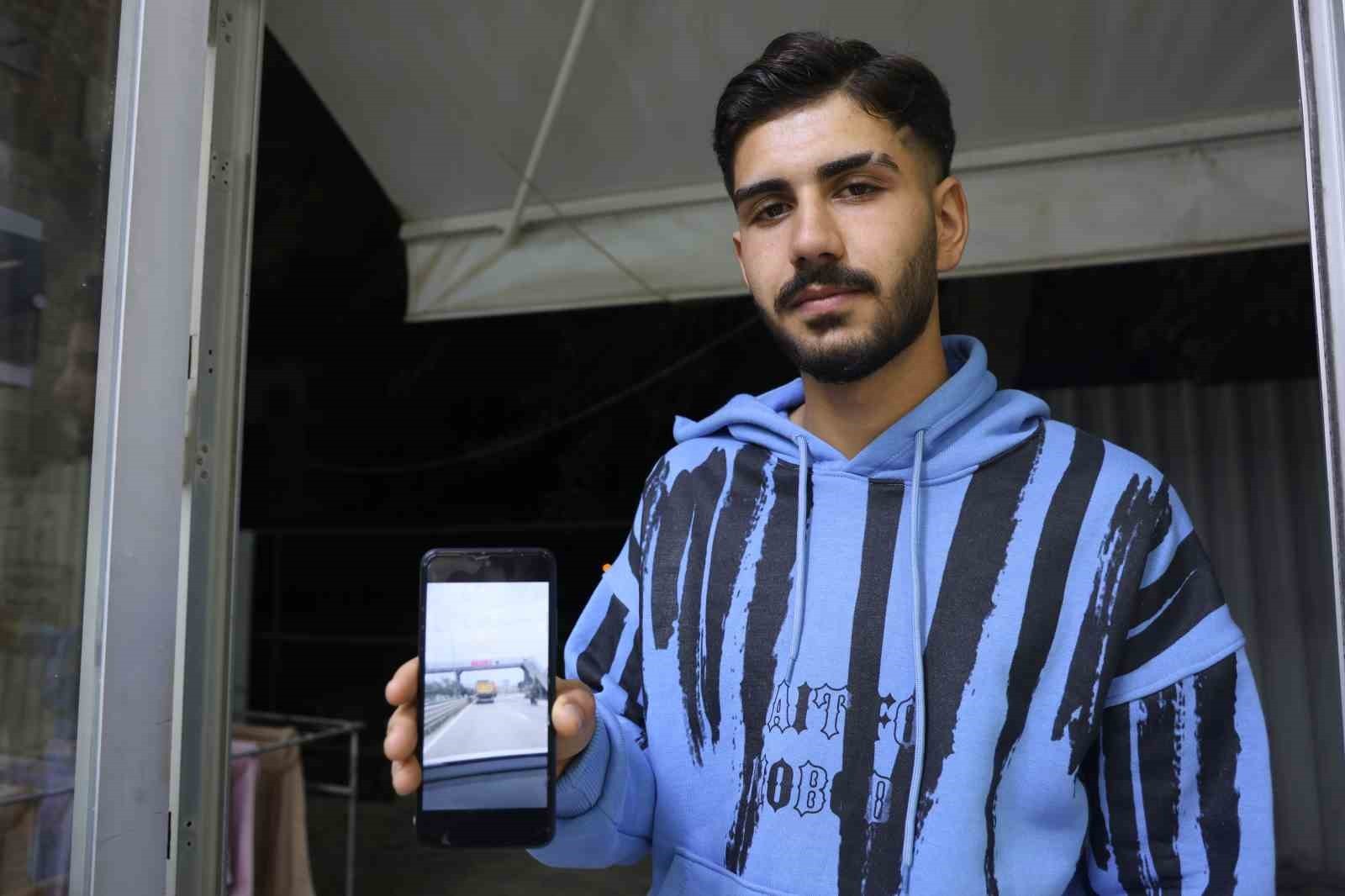 HATAY'DA 90 KİLOMETRE HIZI GEÇEREK OTOMOBİL SOLLAYAN HAFRİYAT KAMYONU SÜRÜCÜSÜNE POLİS EKİPLERİ...