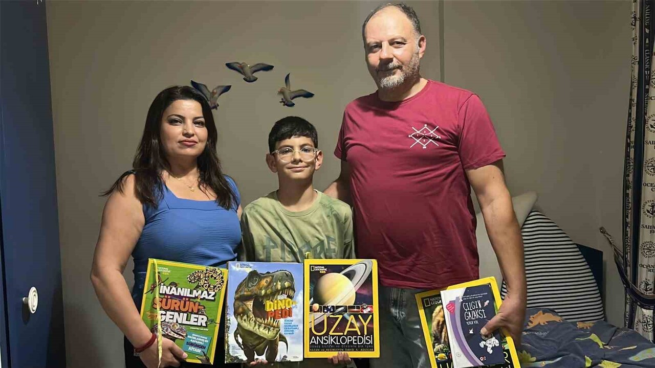 HATAY (İHA) - HATAY’IN İSKENDERUN İLÇESİ PİRİREİS MAHALLESİ’NDE YAŞAYAN 11 YAŞINDAKİ ÜMİT KEÇİK...