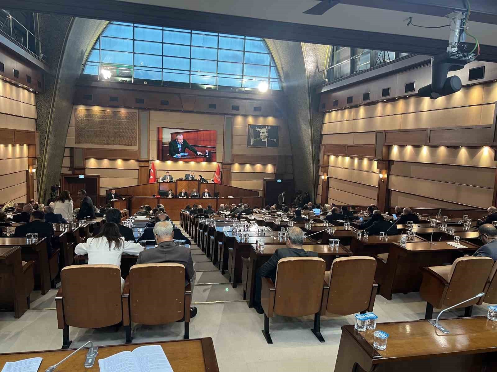 İBB KASIM AYI MECLİS TOPLANTISI 2'NCİ OTURUMU SARAÇHANE'DE BULUNAN MECLİS BİNASINDA...