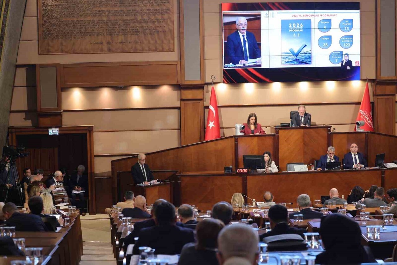 İBB MECLİSİ 2025 YILI İSKİ GENEL KURULU TOPLANTISI, SARAÇHANE'DEKİ BAŞKANLIK BİNASINDA...