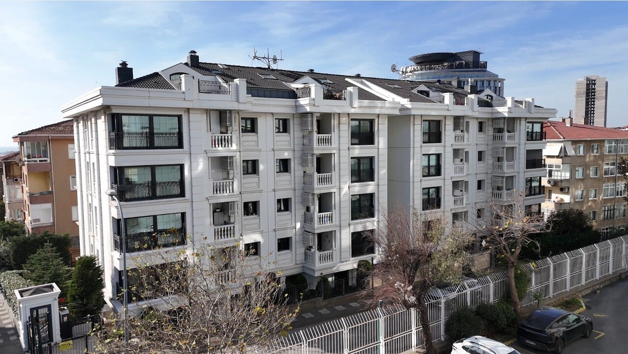 KADIKÖY'DE LÜKS BİR DAİREDE YAŞANAN KİRA KRİZİ MAHKEMEYE TAŞINDI. MAHKEME TARAFINDAN 85 BİN TL...