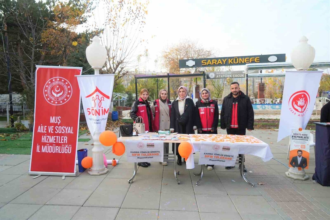 KADINA YÖNELİK ŞİDDETE KARŞI ULUSLARARASI MÜCADELE GÜNÜ KAPSAMINDA MUŞ AİLE VE SOSYAL HİZMETLER İL...