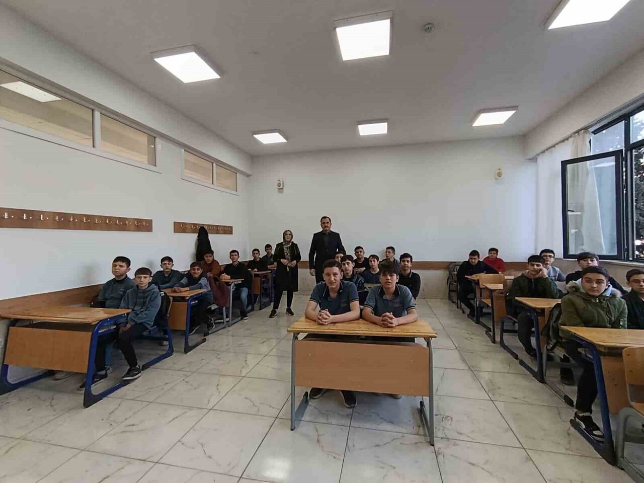 KAHRAMANMARAŞ'TA ASRIN FELAKETİNİ BİREBİR YAŞAYAN ANADOLU İMAM HATİP LİSESİ OKUL MÜDÜRÜ HÜSEYİN...