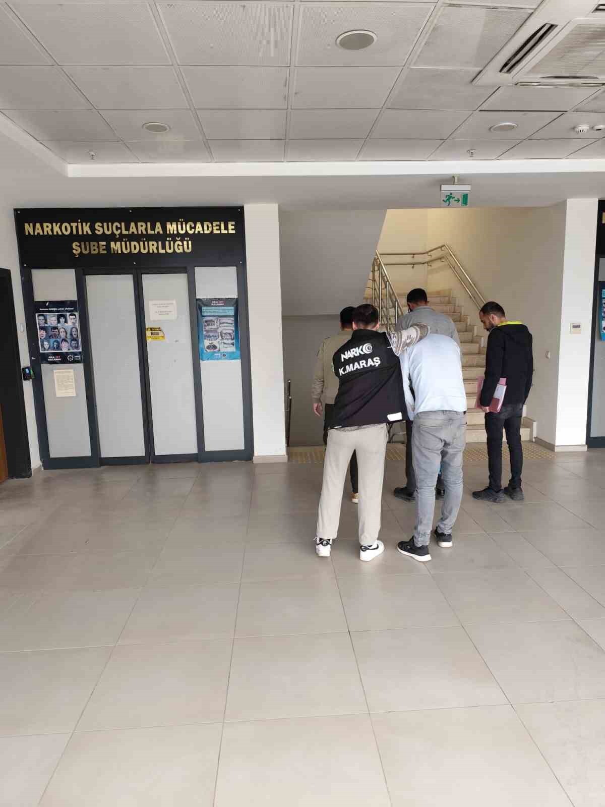 KAHRAMANMARAŞ'TA DÜZENLENEN UYUŞTURUCU OPERASYONUNDA 4 KİŞİ TUTUKLANDI