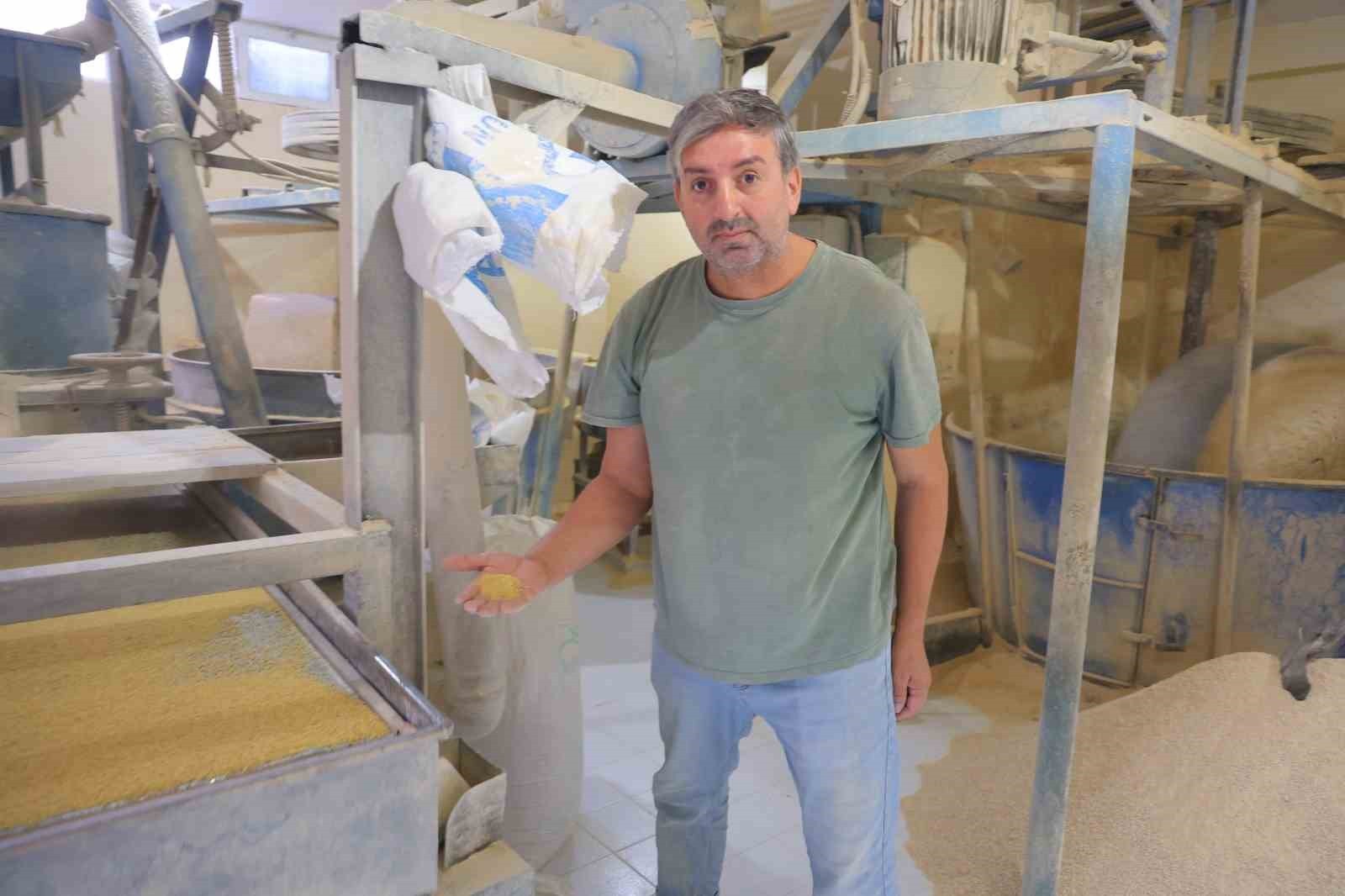 KAHRAMANMARAŞ’TA YARIM ASRI AŞKIN SÜREDİR FAALİYET GÖSTEREN TAŞ DEĞİRMENLER, MAHALLE KÜLTÜRÜNÜN EN...