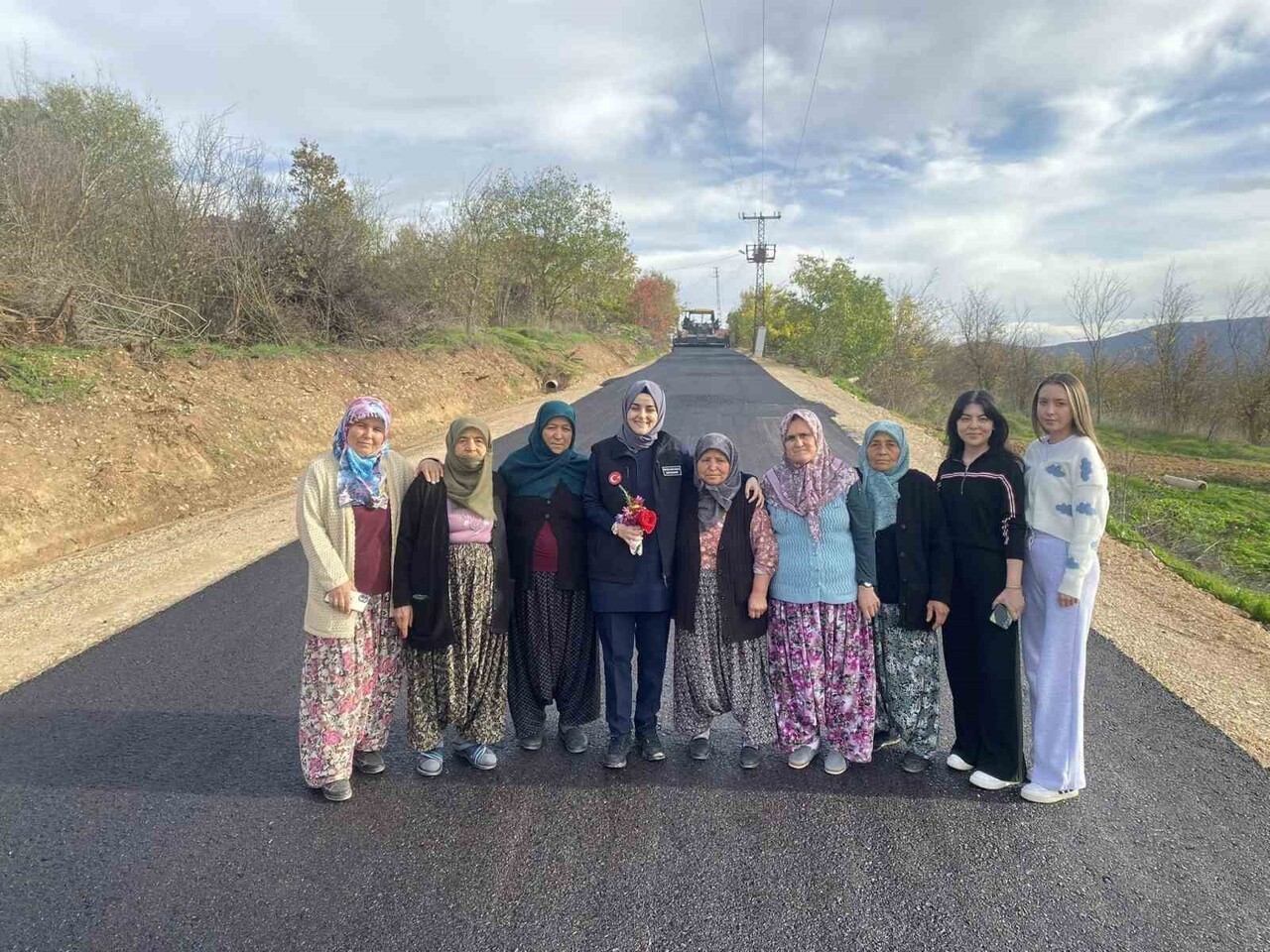 KAYMAKAM KILIÇ KÖYLERDEKİ ASFALT ÇALIŞMASINI İNCELEDİ