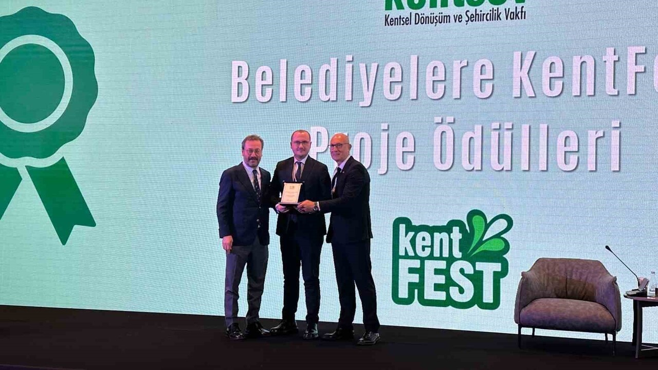 KAYSERİ BÜYÜKŞEHİR BELEDİYESİ, KENTSEL DÖNÜŞÜM VE ŞEHİRCİLİK VAKFI (KENTSEV) TARAFINDAN DÜZENLENEN...