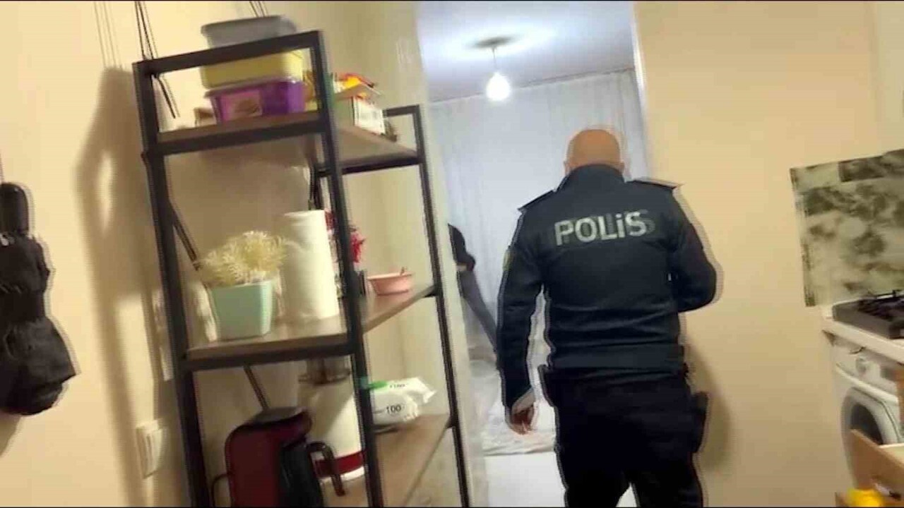 KAYSERİ’DE POLİS EKİPLERİ TARAFINDAN HAKLARINDA YAKALAMA EMRİ BULUNAN ŞAHISLARIN YAKALANMASINA...