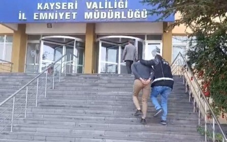 KAYSERİ İL EMNİYET MÜDÜRLÜĞÜ EKİPLERİNCE YAPILAN ÇALIŞMALARDA; 'UYUŞTURUCU MADDE TİCARETİ YAPMAK'...