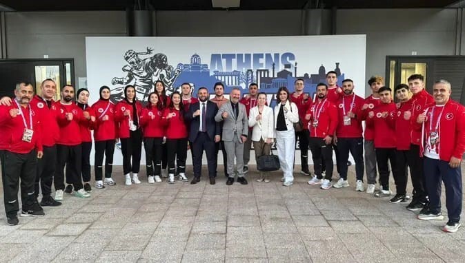 KAYSERİLİ GENÇ SPORCU UTKU METE YAĞCI, YUNANİSTAN’DA YAPILAN BÜYÜKLER MUAYTHAİ AVRUPA...