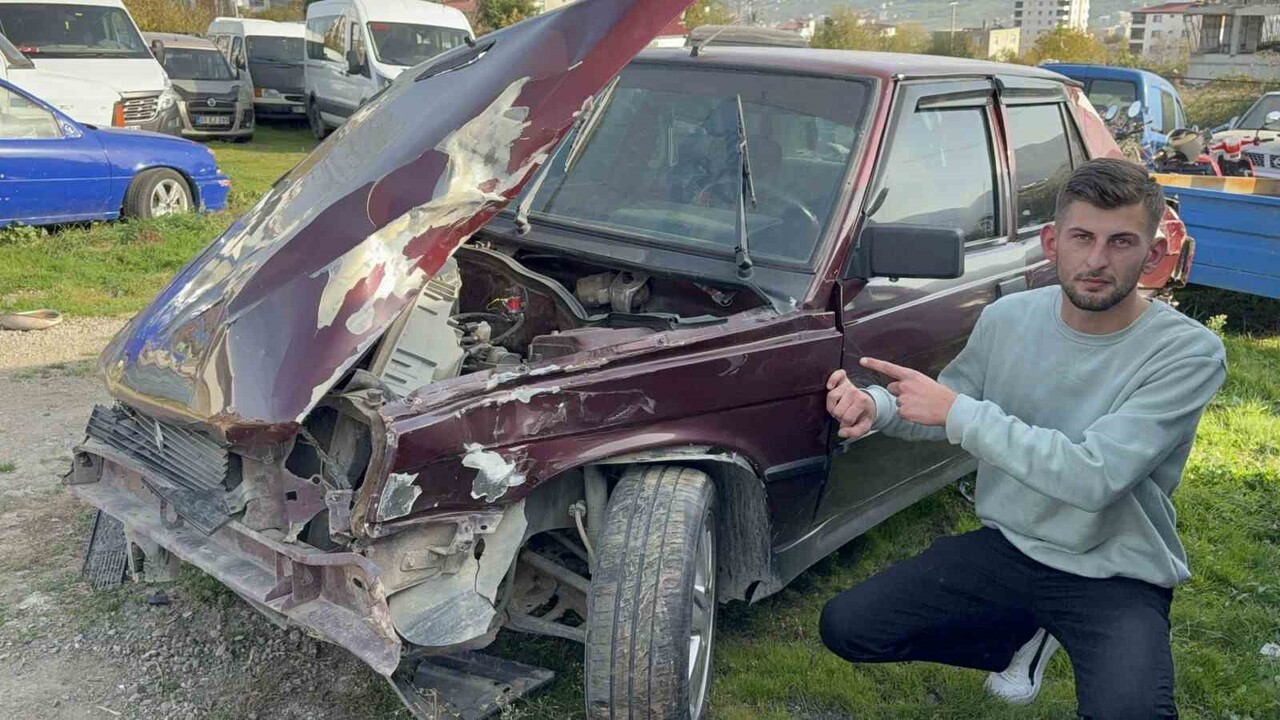 KAZADA ARACI PERT OLAN VE KENDİSİ DE YARALANAN SÜRÜCÜ UFUK GİRİŞKEN (21) ARACINA ÇARPAN KAMYON...