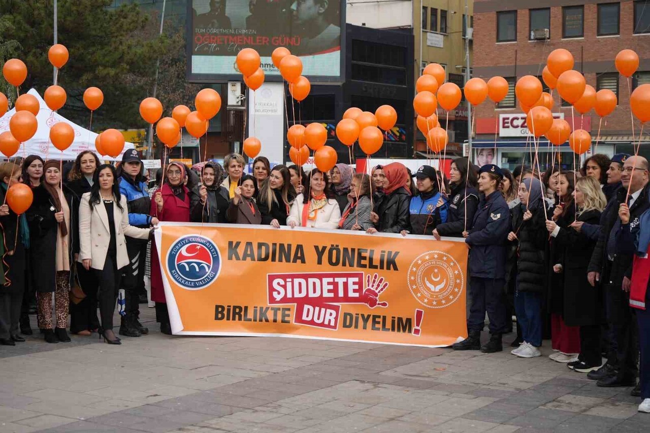 KIRIKKALE'DE 25 KASIM KADINA YÖNELİK ŞİDDETE KARŞI ULUSLARARASI MÜCADELE GÜNÜ KAPSAMINDA...