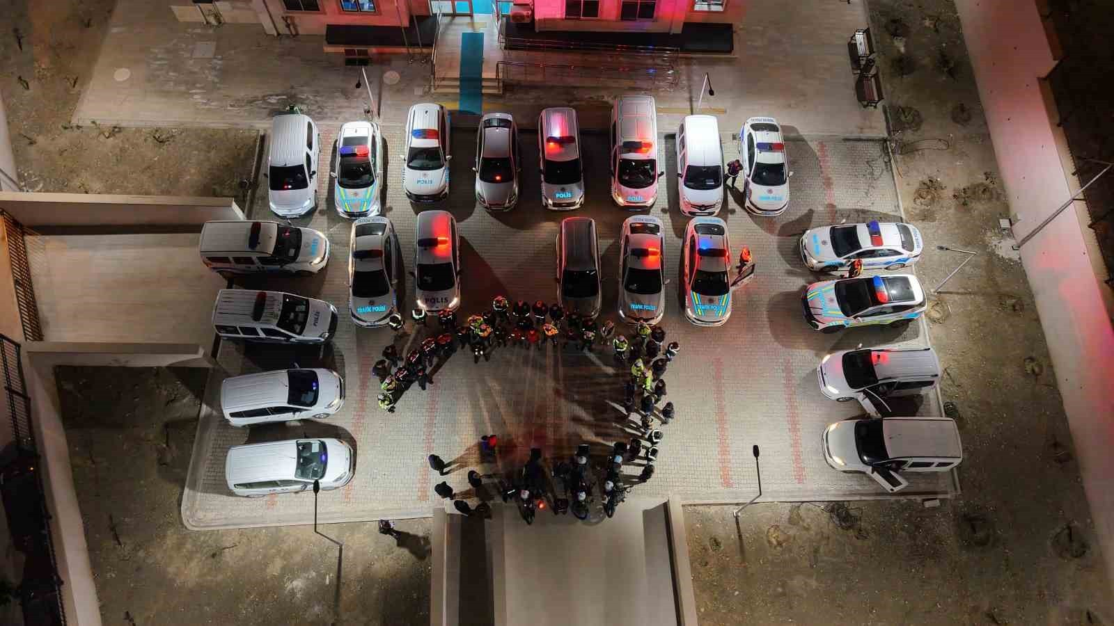 KIRIKKALE’NİN ÜNİVERSİTE İLÇESİ YAHŞİHAN'DA, VATANDAŞLARIN HUZUR VE GÜVENLİĞİ İÇİN GECE YARISINA...